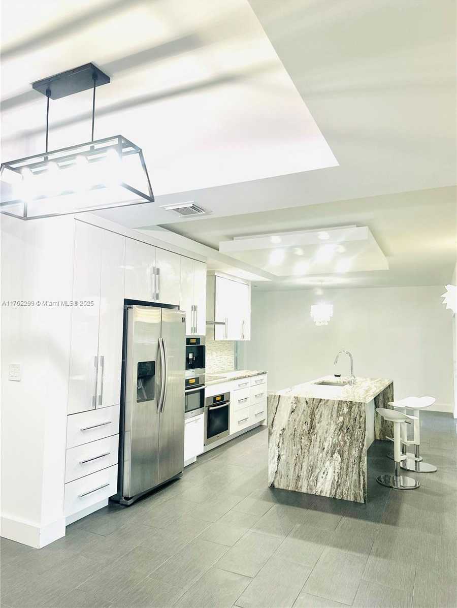 Small Image of 15684 SOUTH WEST 9TH TER, Miami Number 13