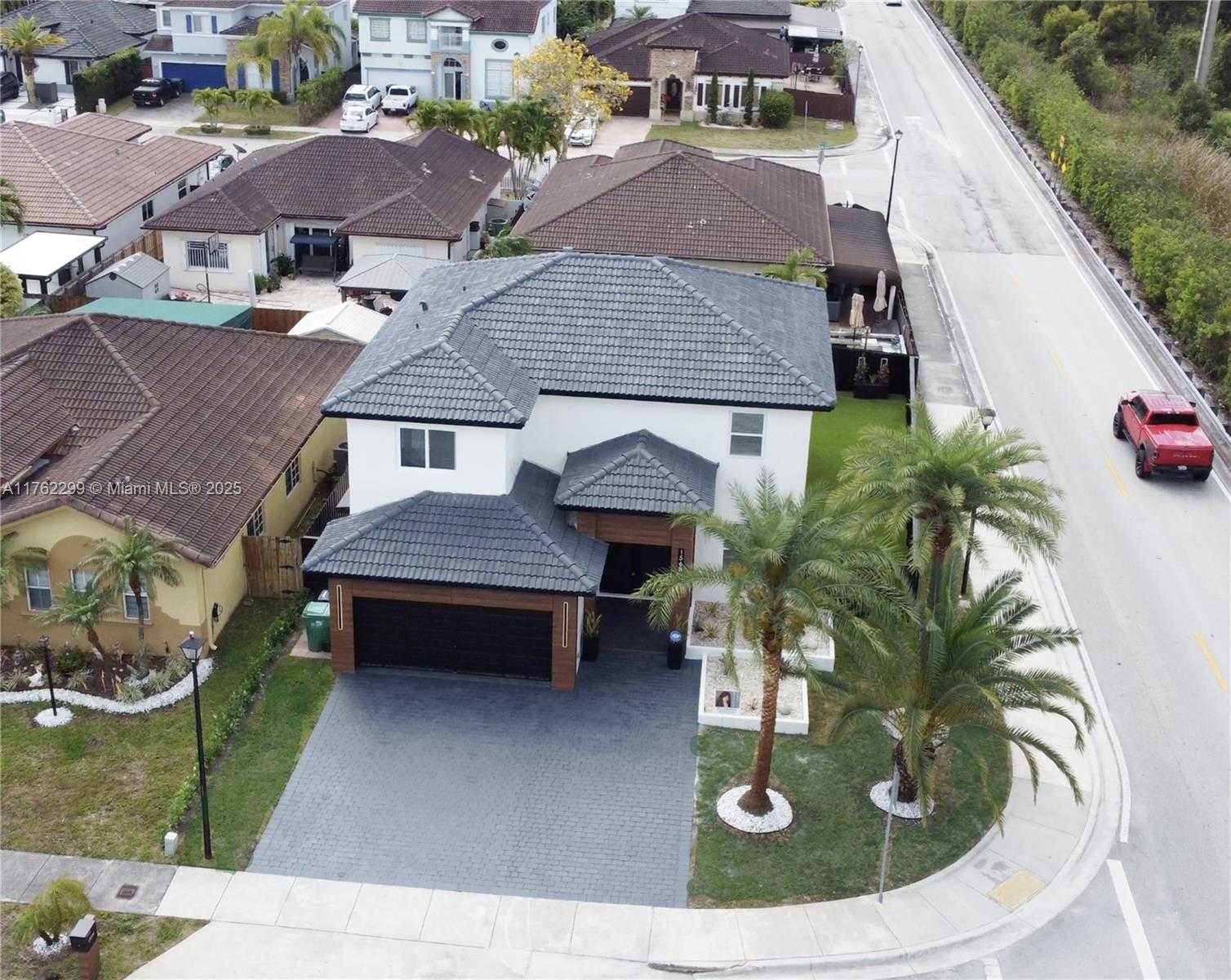 Small Image of 15684 SOUTH WEST 9TH TER, Miami Number 3