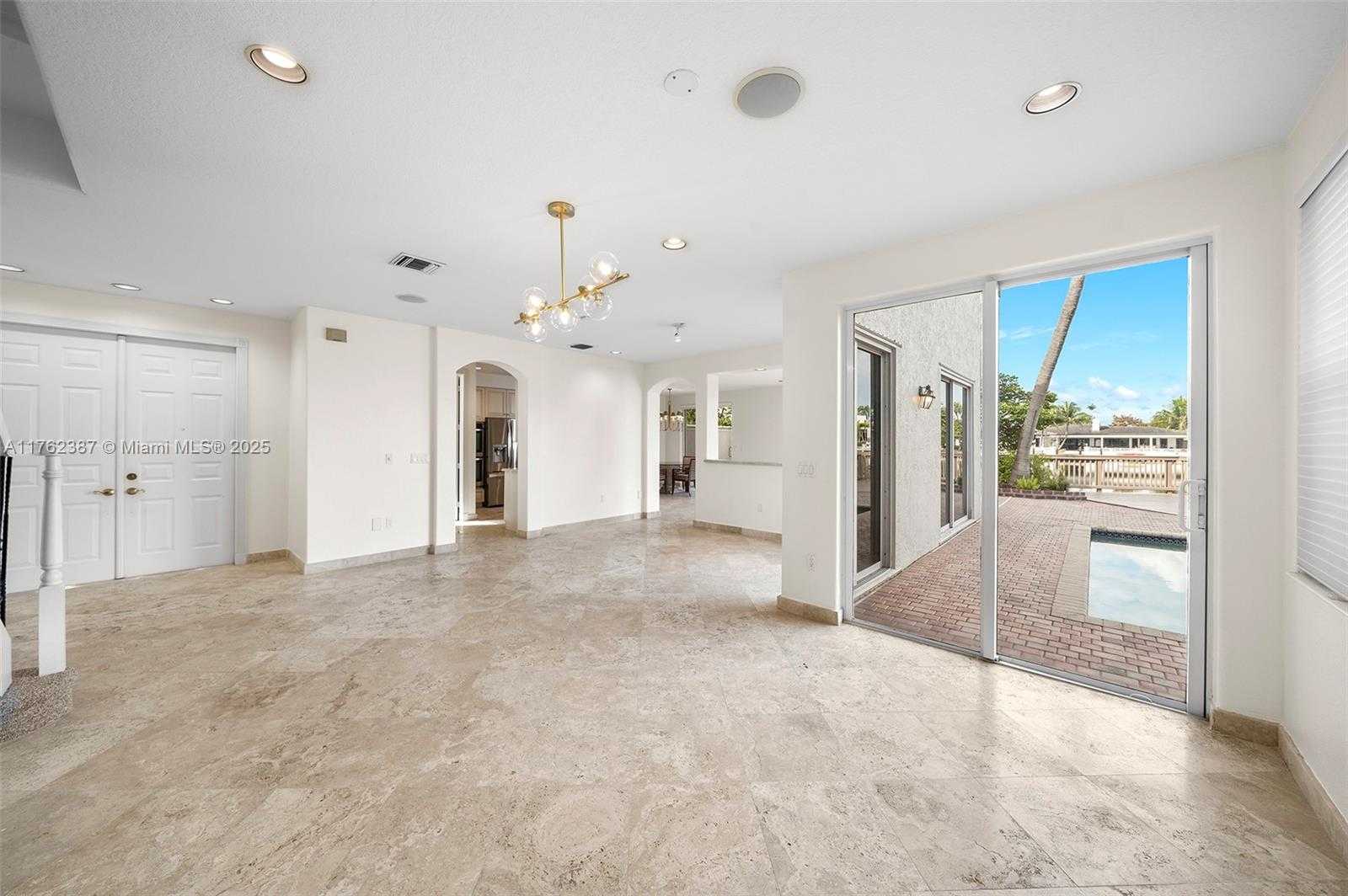 Small Image of 1500 SHORELINE WAY, Hollywood Number 14