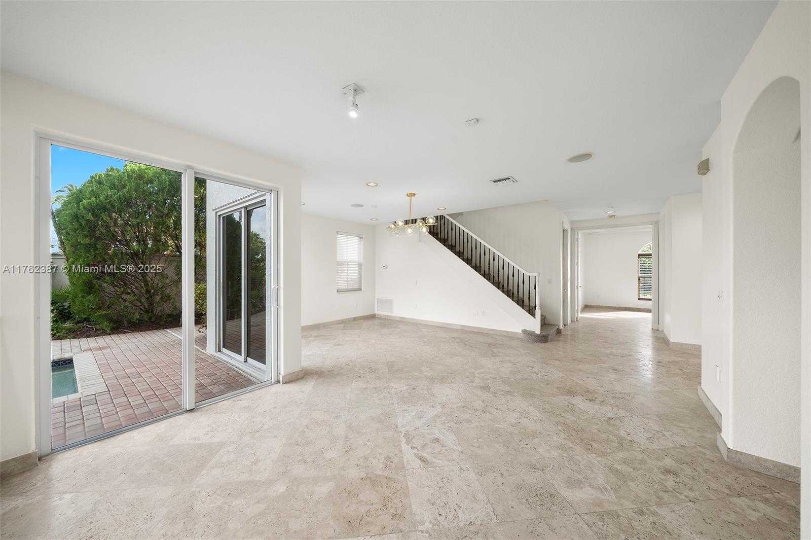 Small Image of 1500 SHORELINE WAY, Hollywood Number 15