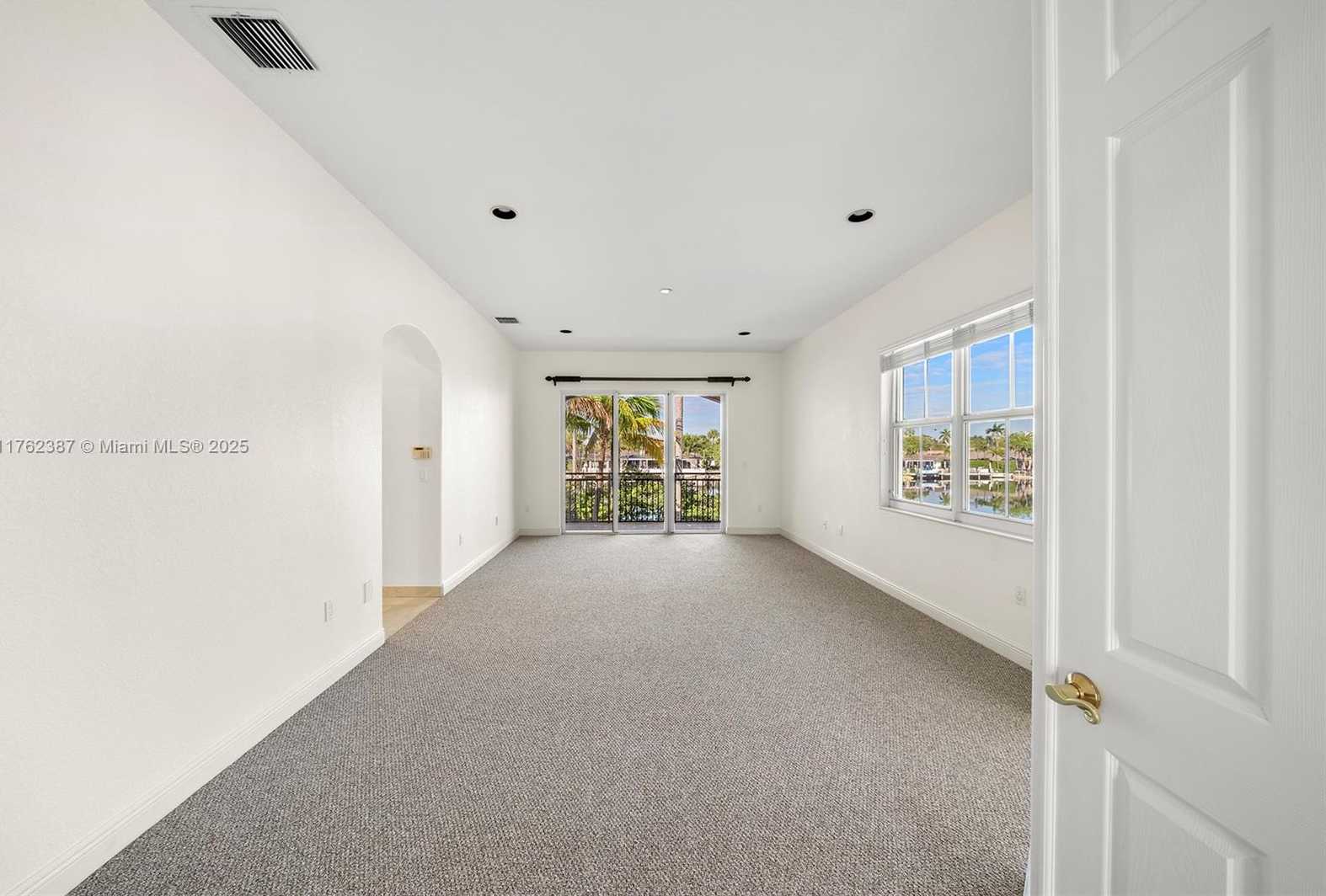 Small Image of 1500 SHORELINE WAY, Hollywood Number 34