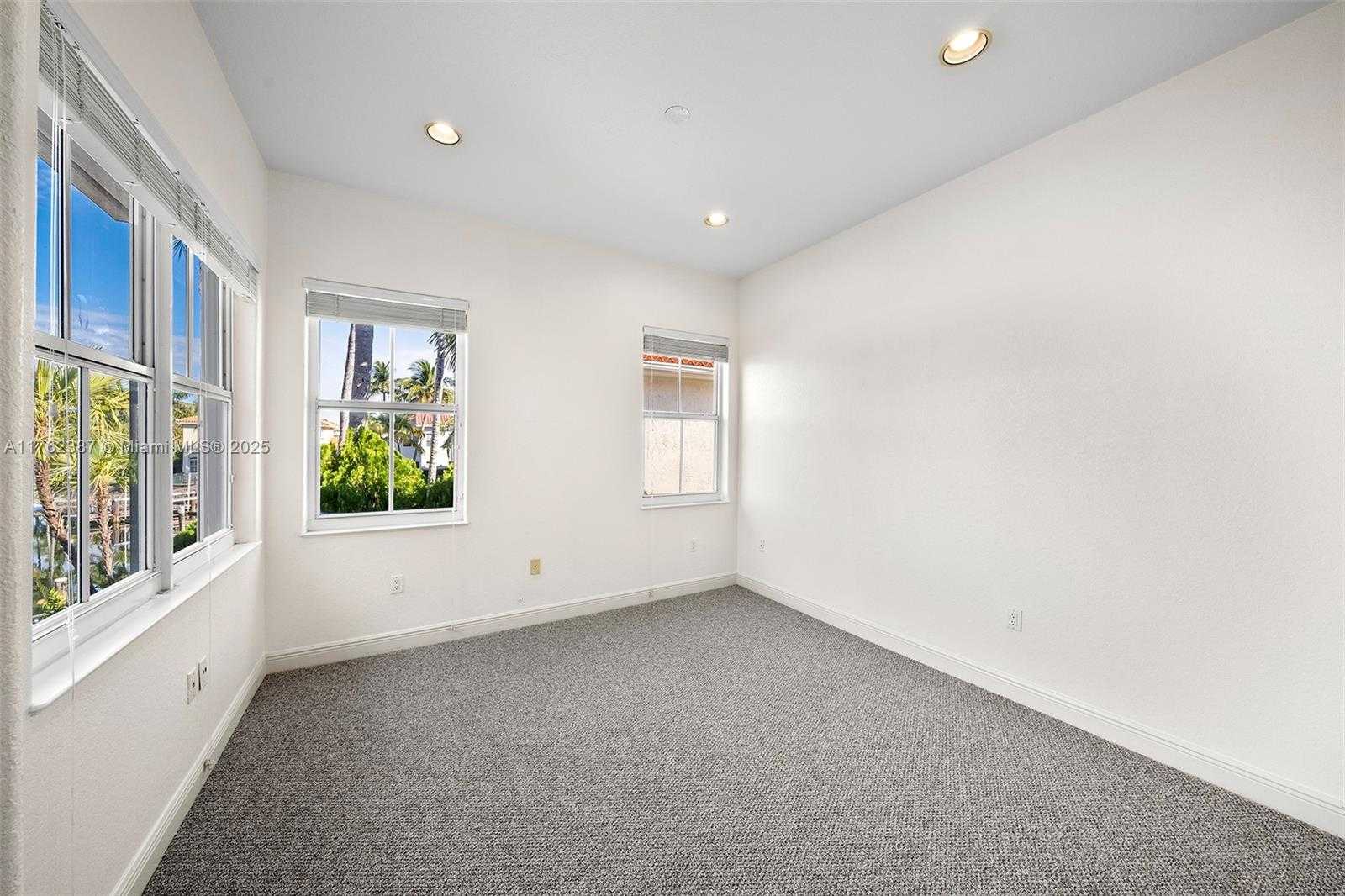 Small Image of 1500 SHORELINE WAY, Hollywood Number 37