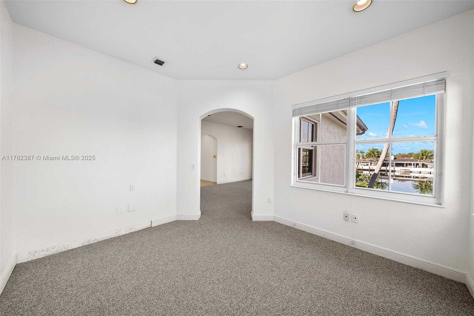 Small Image of 1500 SHORELINE WAY, Hollywood Number 39