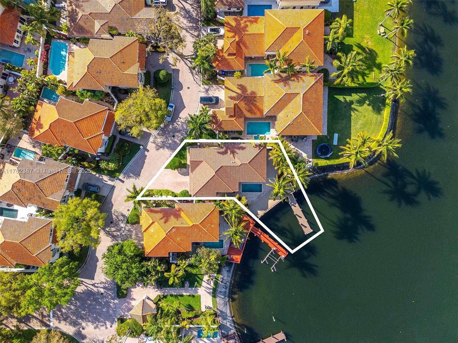 Small Image of 1500 SHORELINE WAY, Hollywood Number 5
