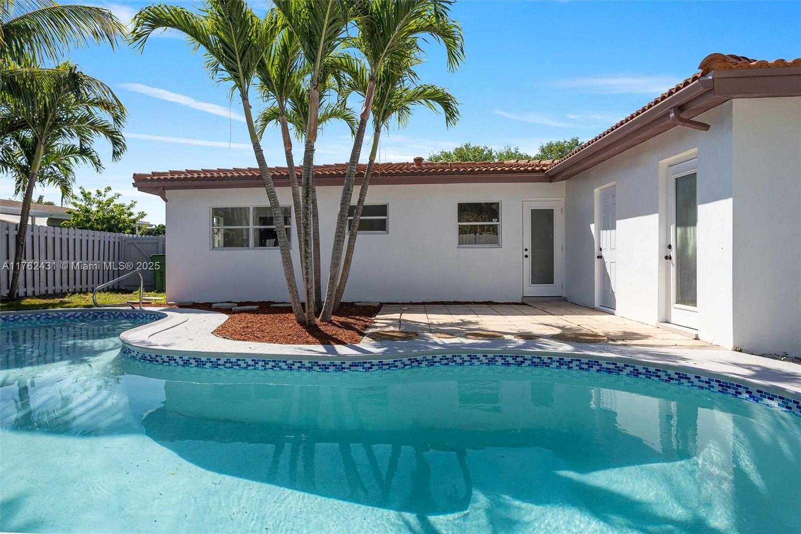 Small Image of 1401 NORTH WEST 45TH ST, Fort Lauderdale Number 5