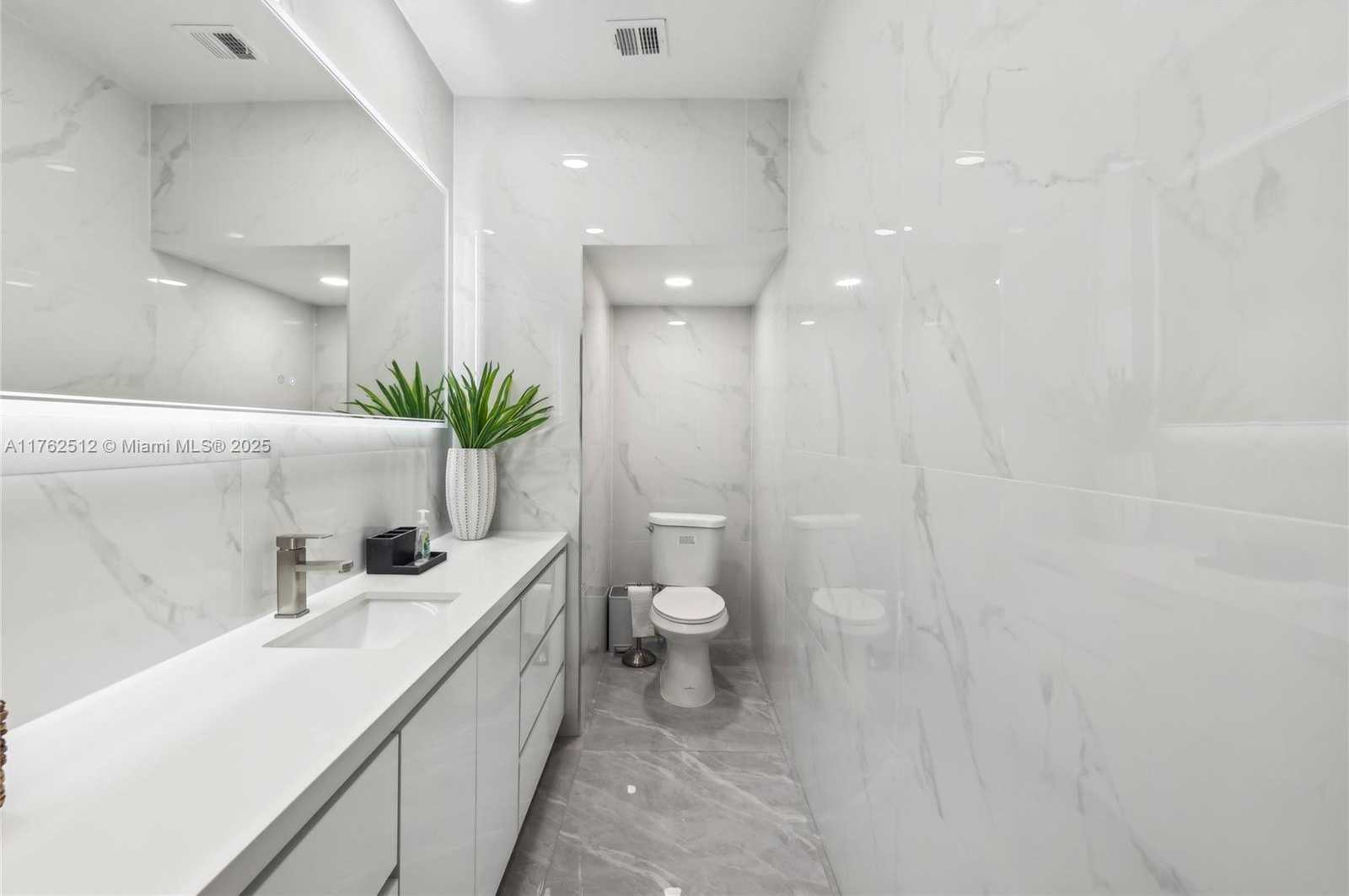 Small Image of 7830 SOUTH WEST 120TH ST, Pinecrest Number 31