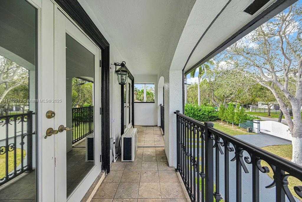 Small Image of 7830 SOUTH WEST 120TH ST, Pinecrest Number 55