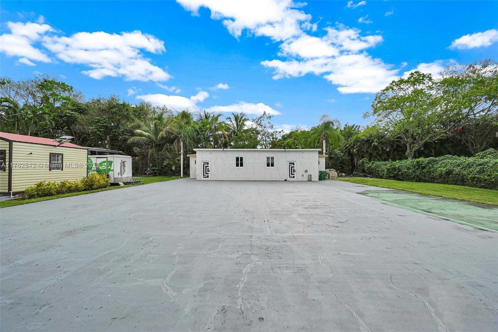 Small Image of 7830 SOUTH WEST 120TH ST, Pinecrest Number 69