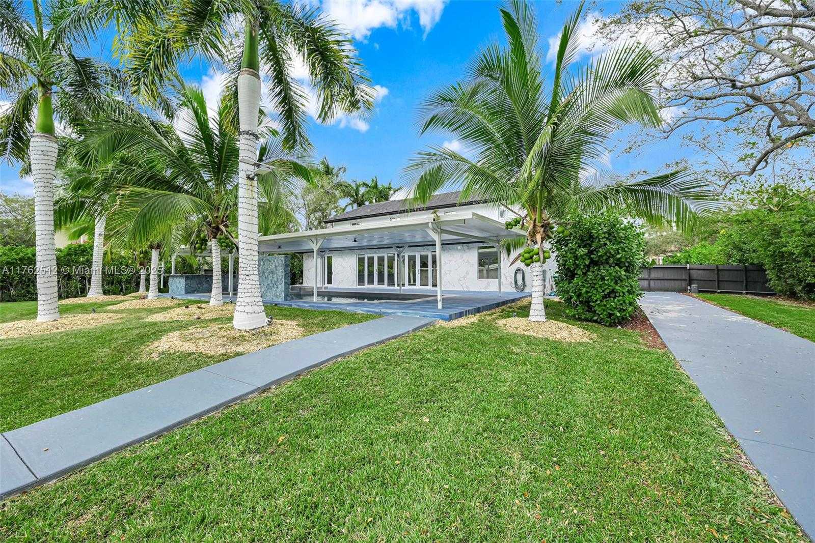 Small Image of 7830 SOUTH WEST 120TH ST, Pinecrest Number 76