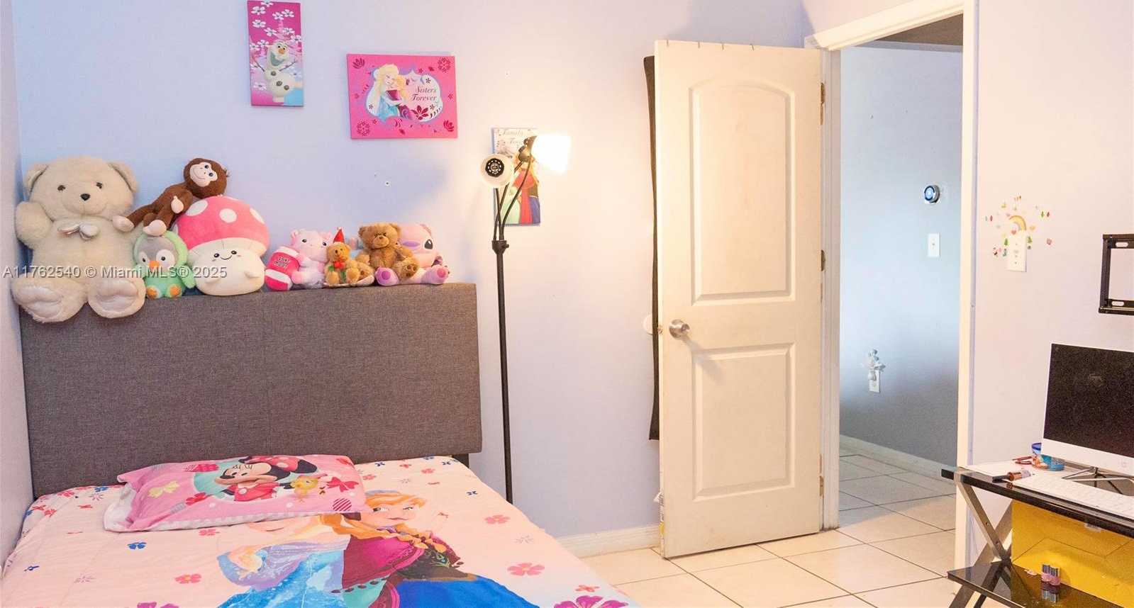 Small Image of 13424 SOUTH WEST 257TH TER, Homestead Number 16