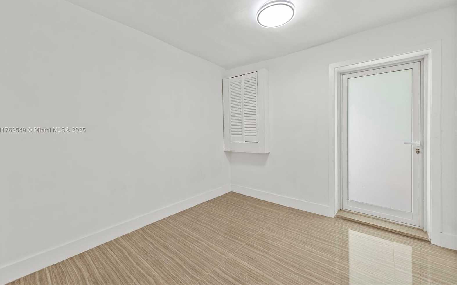 Small Image of 1690 DAYTONIA RD, Miami Beach Number 22