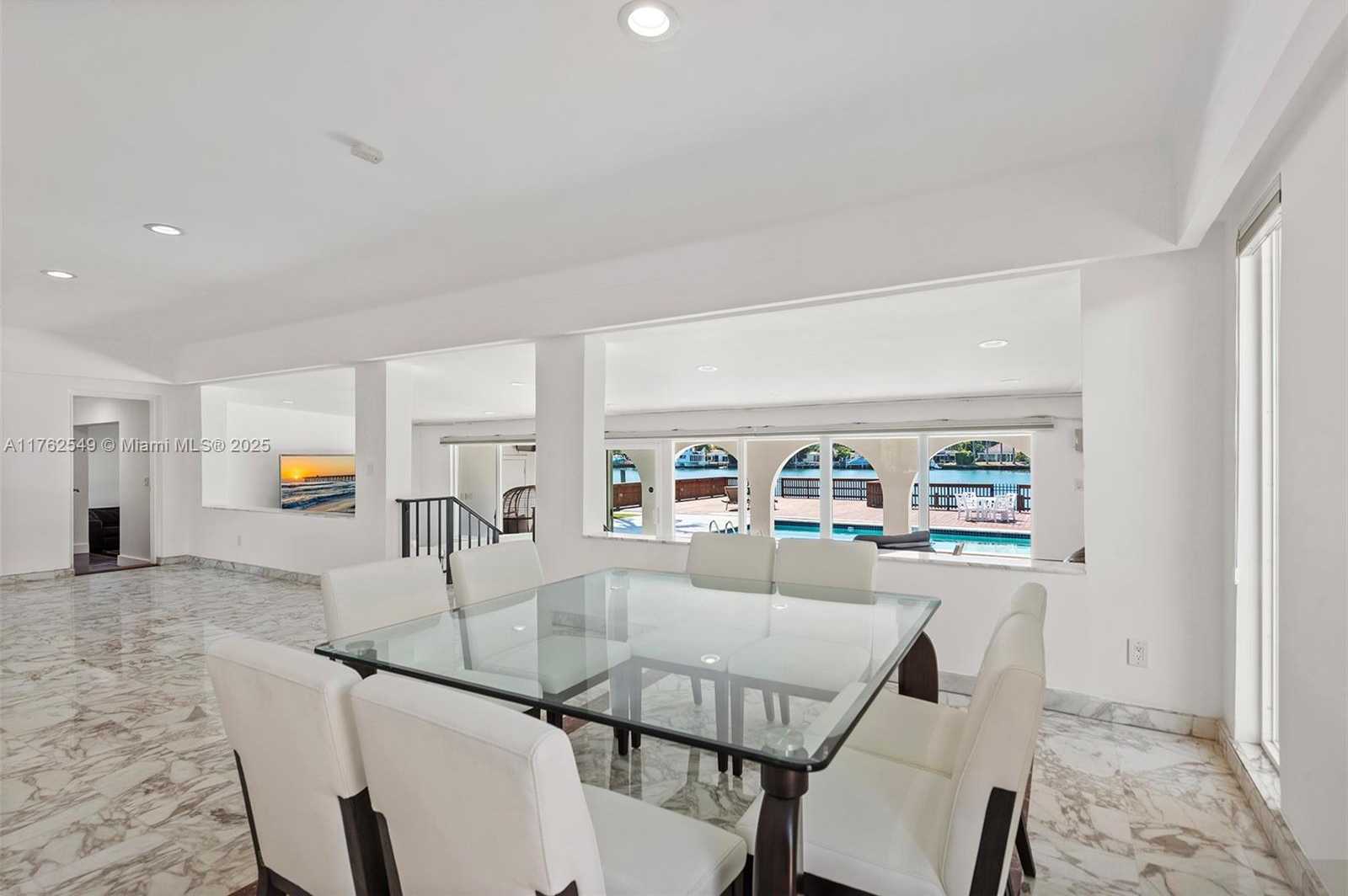 Small Image of 1690 DAYTONIA RD, Miami Beach Number 29