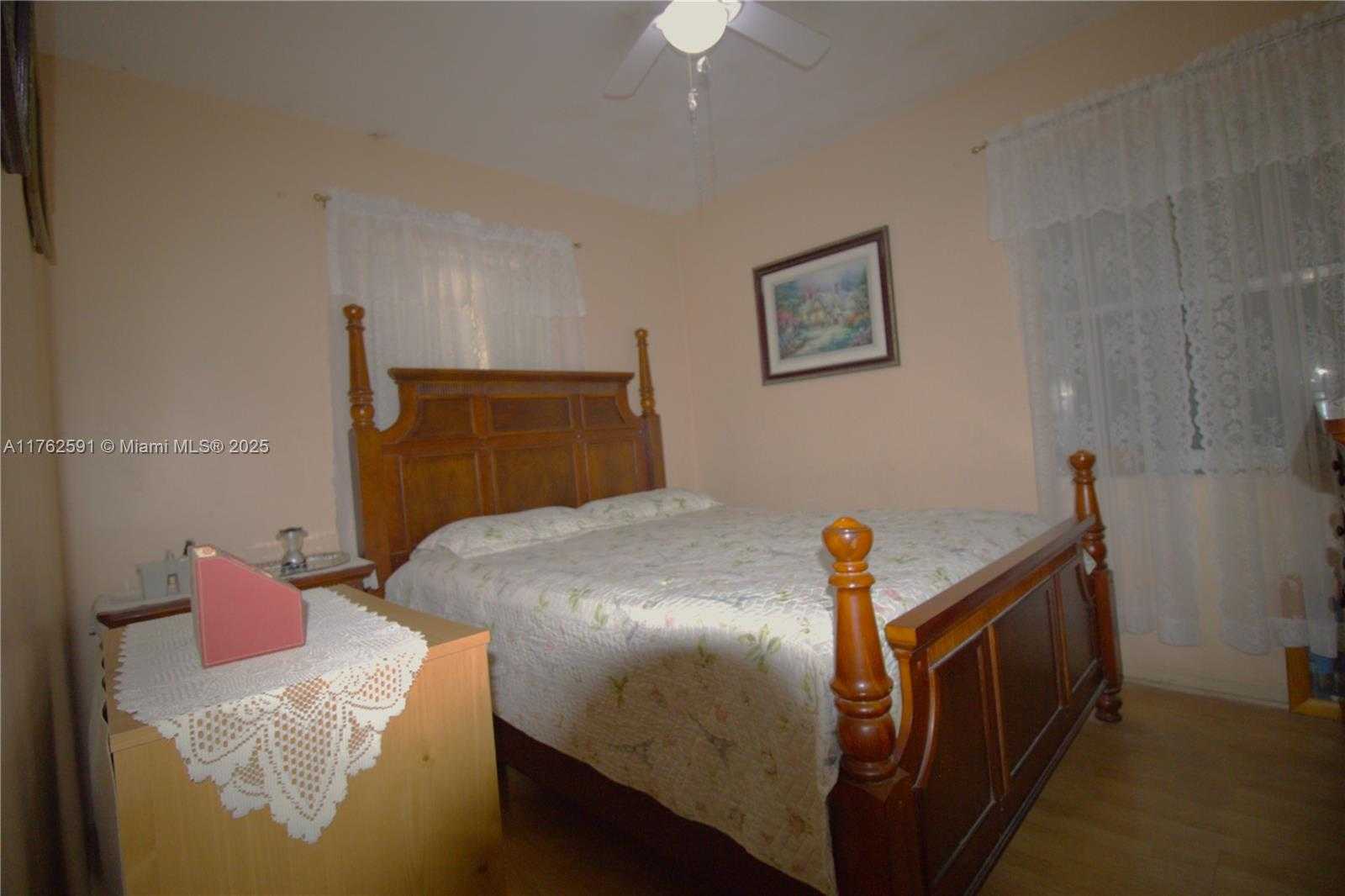 Small Image of 1142 NORTH WEST 2ND AVE, Fort Lauderdale Number 11