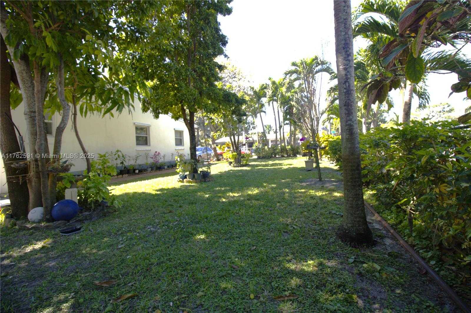 Small Image of 1142 NORTH WEST 2ND AVE, Fort Lauderdale Number 15