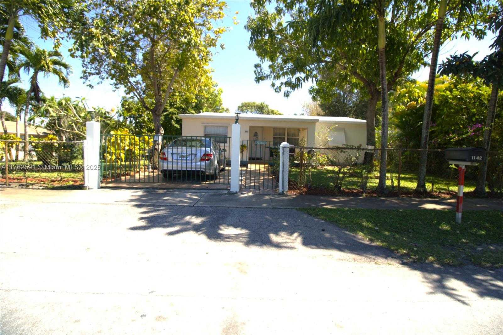 Small Image of 1142 NORTH WEST 2ND AVE, Fort Lauderdale Number 17