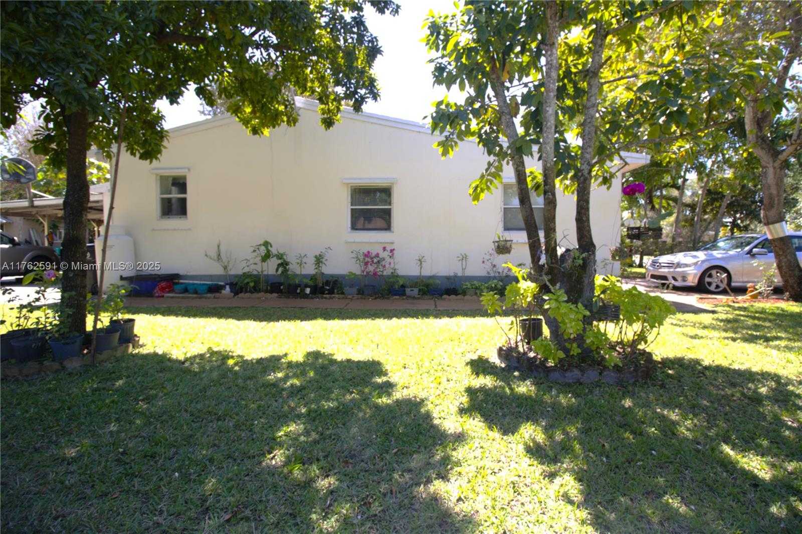 Small Image of 1142 NORTH WEST 2ND AVE, Fort Lauderdale Number 8