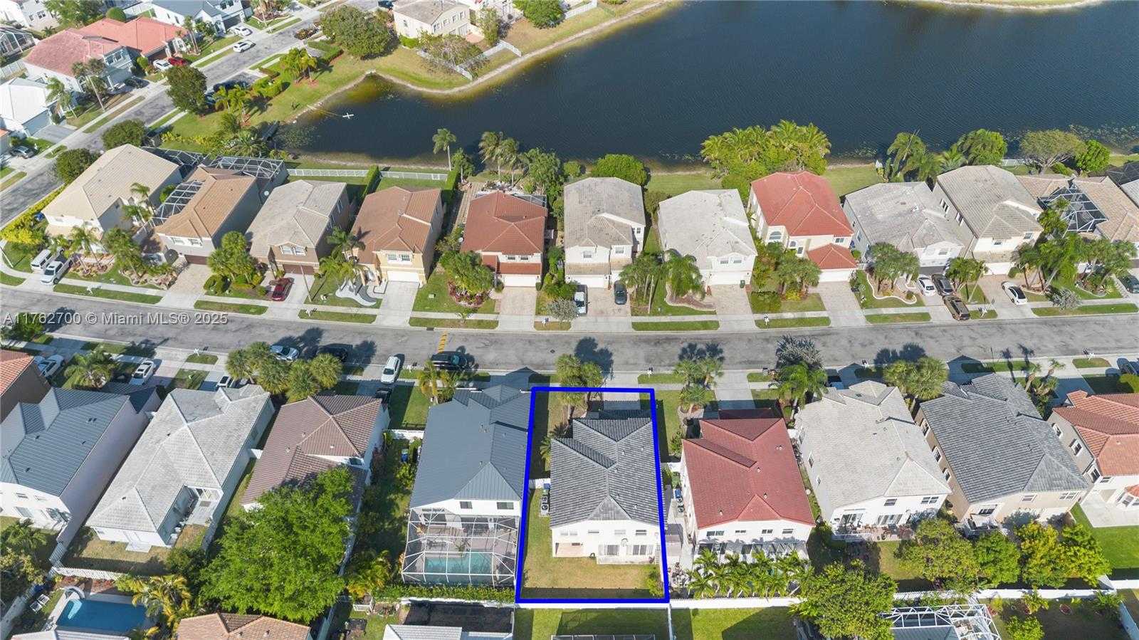 Small Image of 1560 NORTH WEST 159TH AVE, Pembroke Pines Number 13