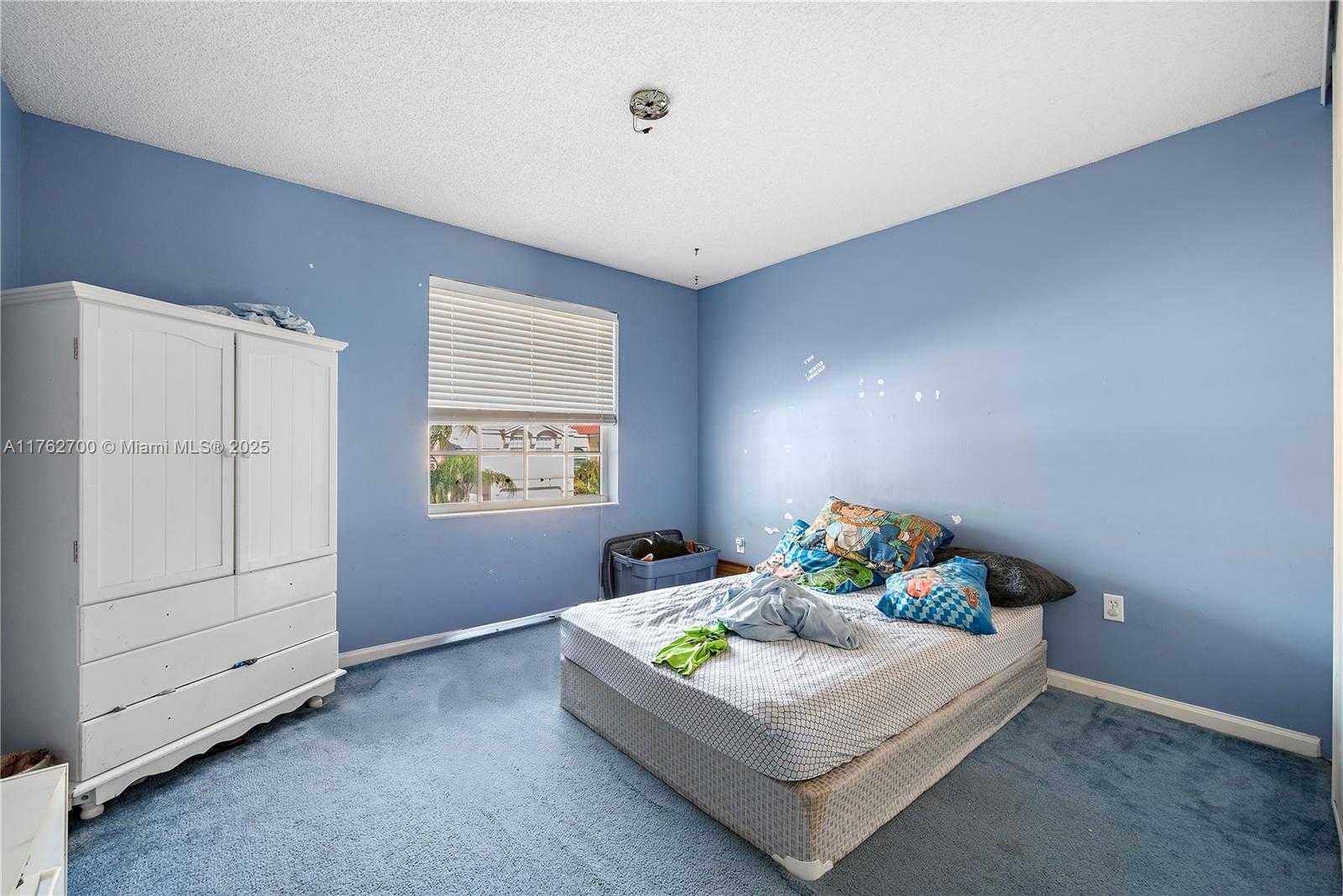 Small Image of 1560 NORTH WEST 159TH AVE, Pembroke Pines Number 20