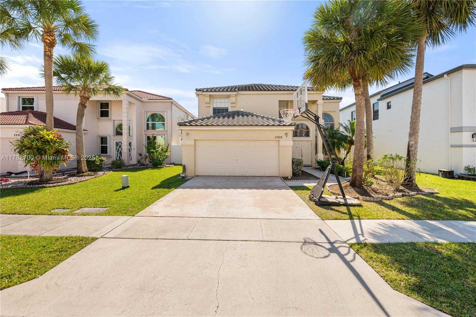 Small Image of 1560 NORTH WEST 159TH AVE, Pembroke Pines Number 3
