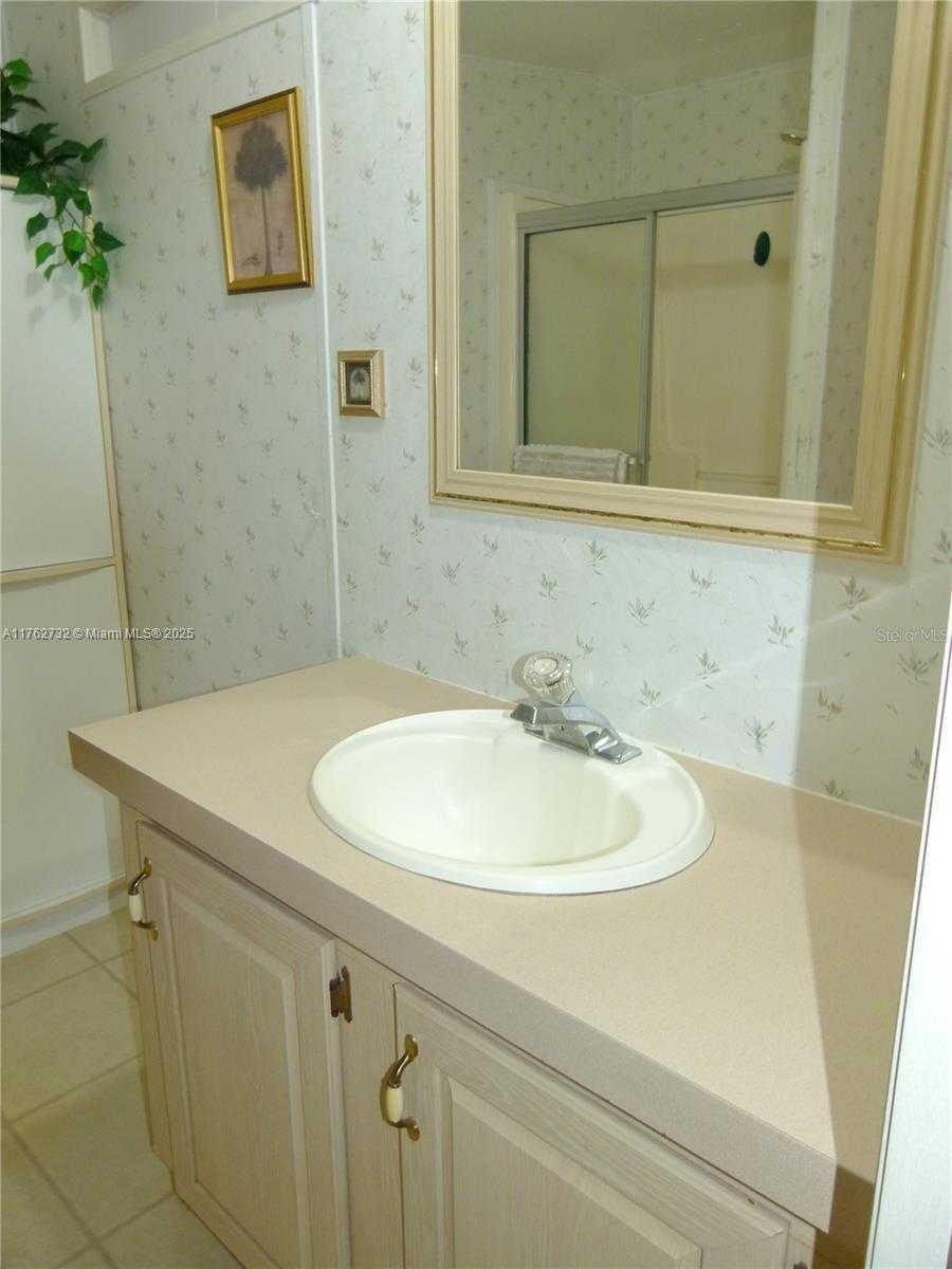 Small Image of 1017 1ST STREET, Bulkhead Ridge Number 14