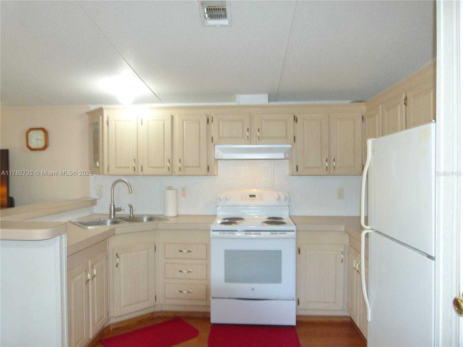 Small Image of 1017 1ST STREET, Bulkhead Ridge Number 9