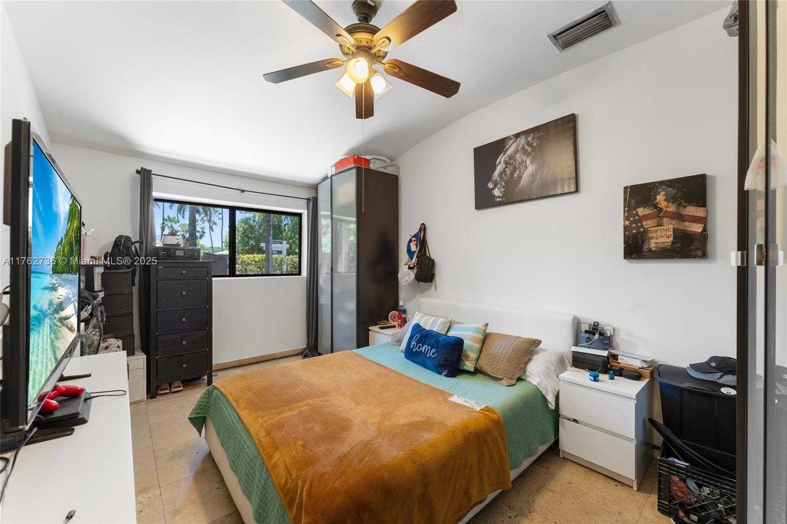 Small Image of 2054 ALTON RD, Miami Beach Number 33