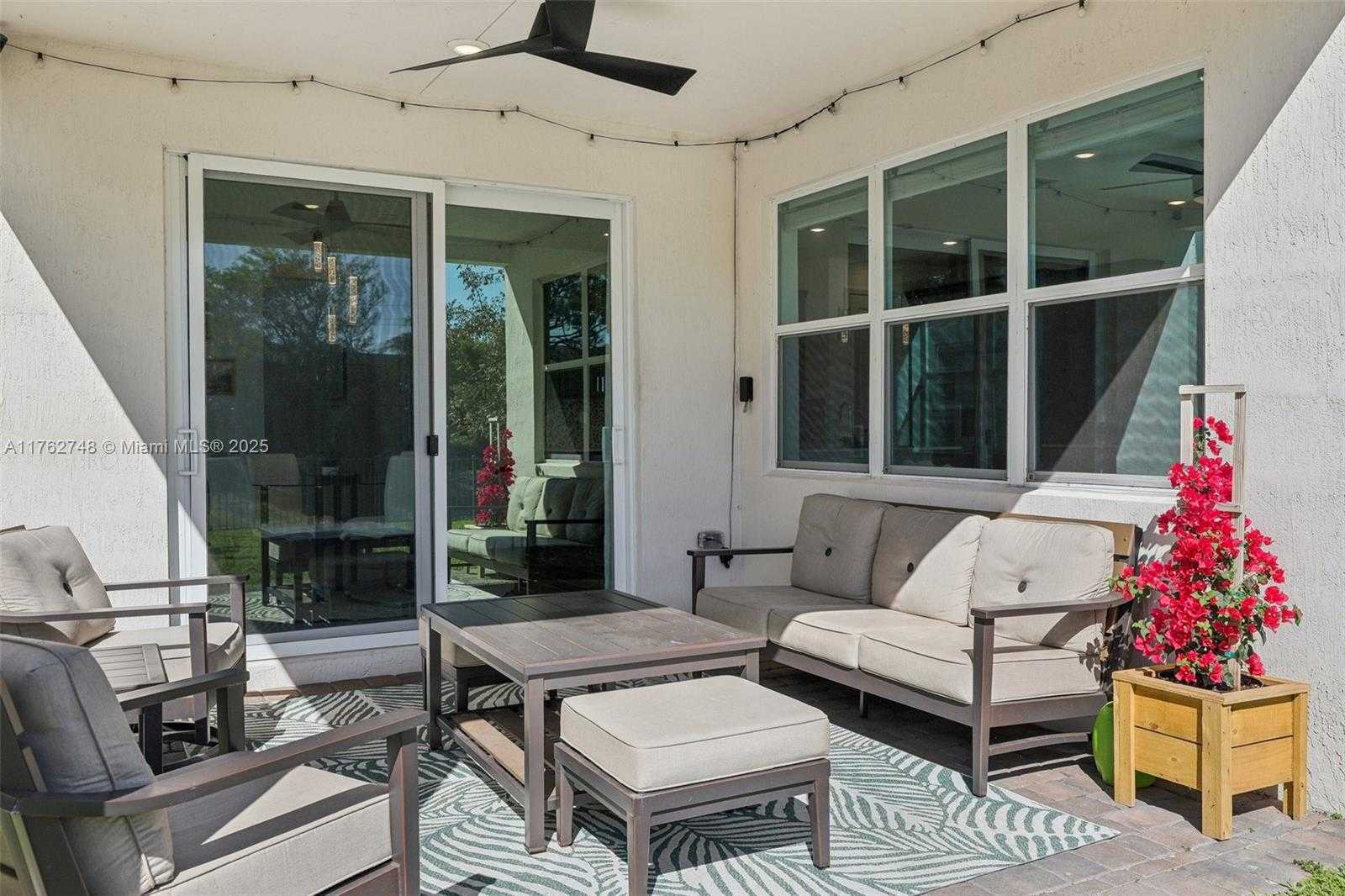 Small Image of 4204 VELEIROS AVE, Deerfield Beach Number 42