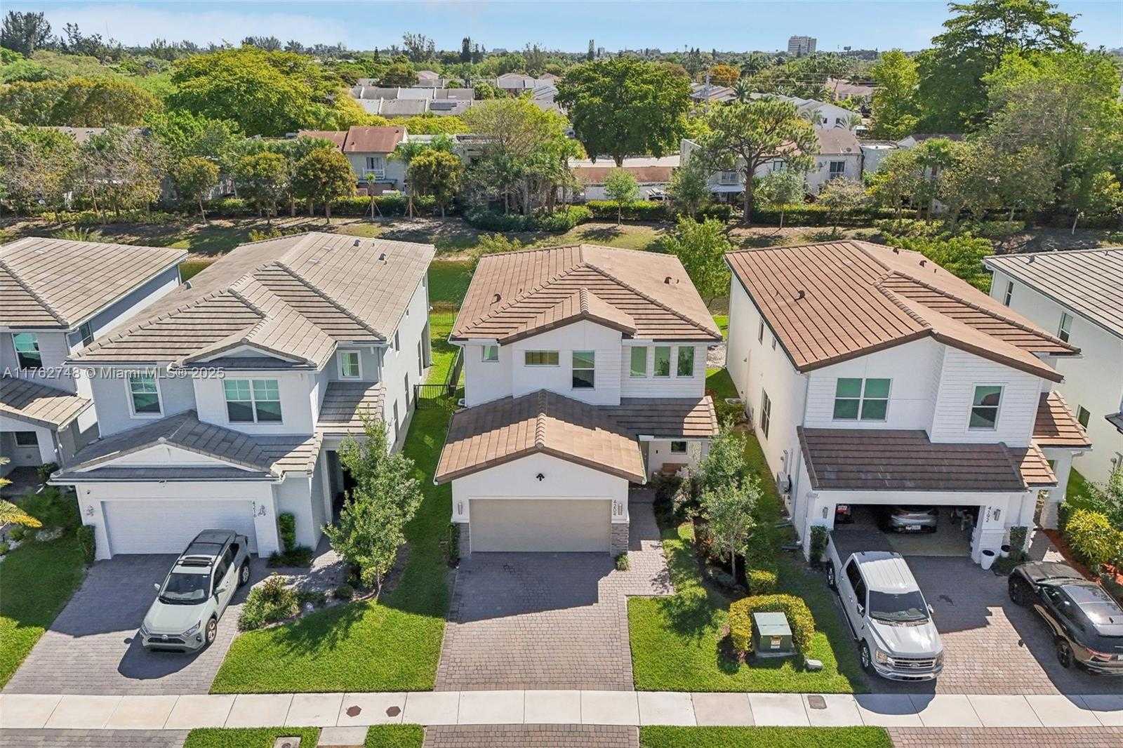 Small Image of 4204 VELEIROS AVE, Deerfield Beach Number 49