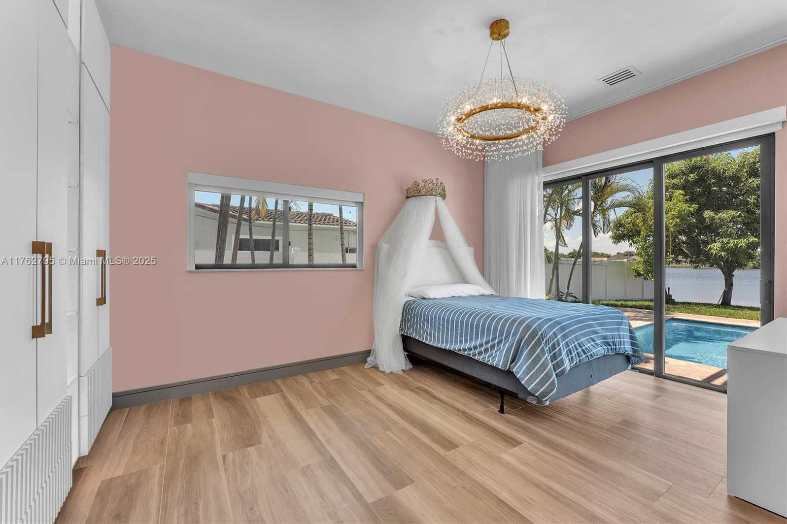 Small Image of 21100 NORTH EAST 25TH CT, Miami Number 52