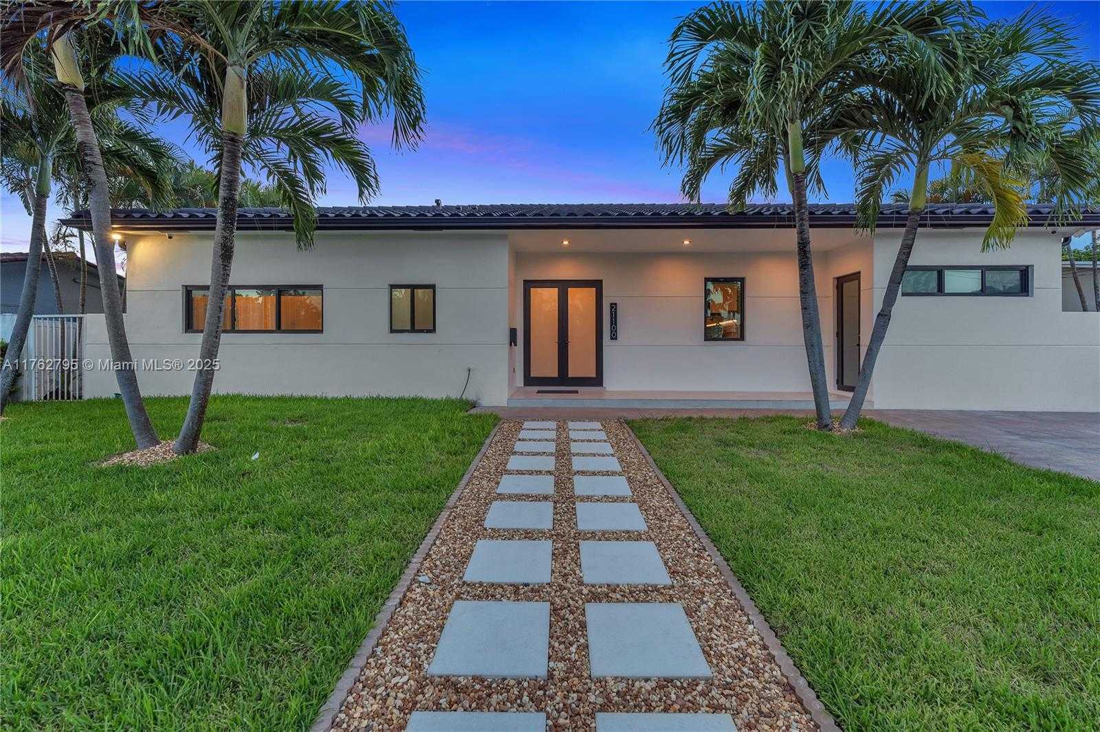 Small Image of 21100 NORTH EAST 25TH CT, Miami Number 58
