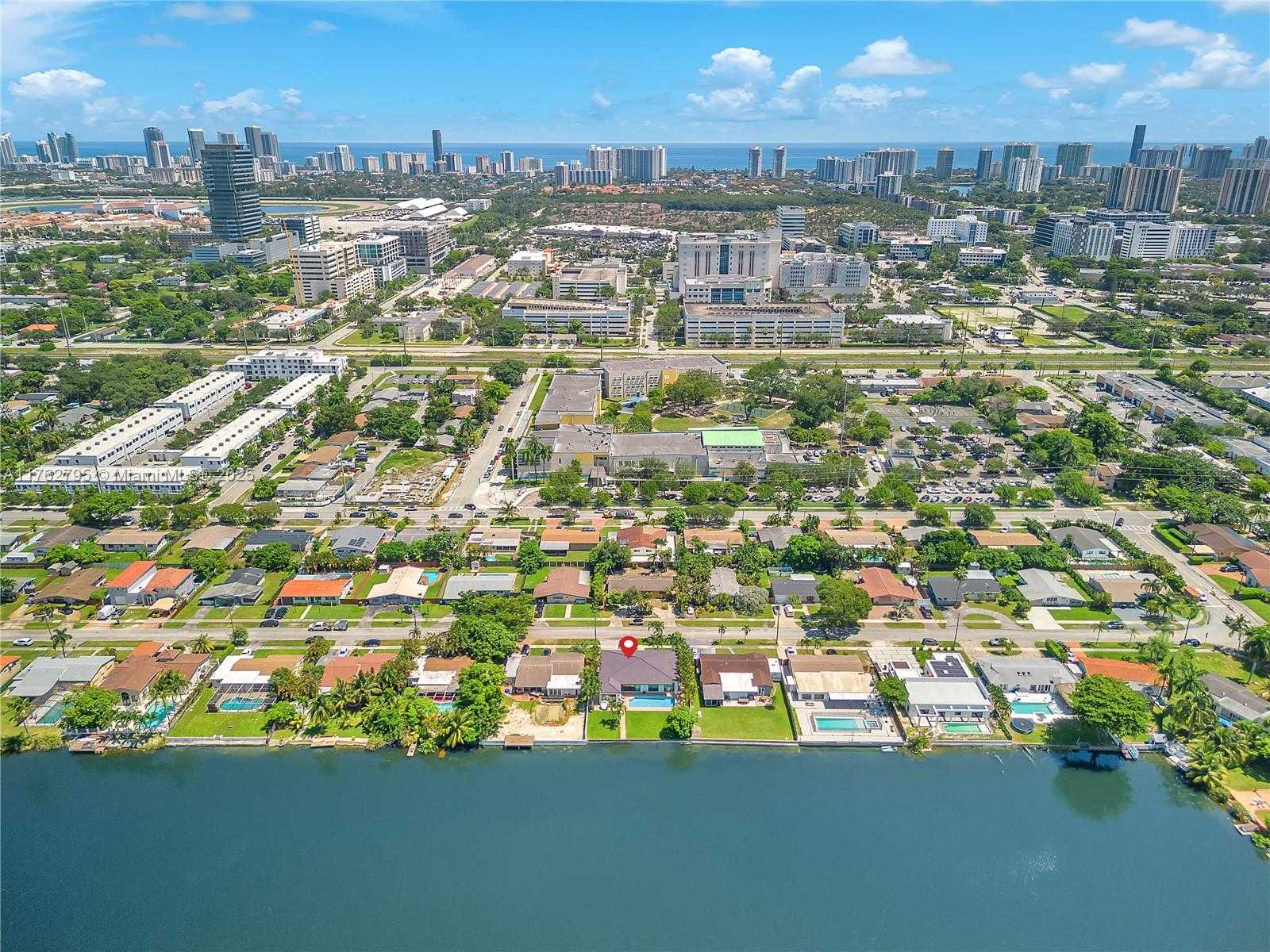 Small Image of 21100 NORTH EAST 25TH CT, Miami Number 9
