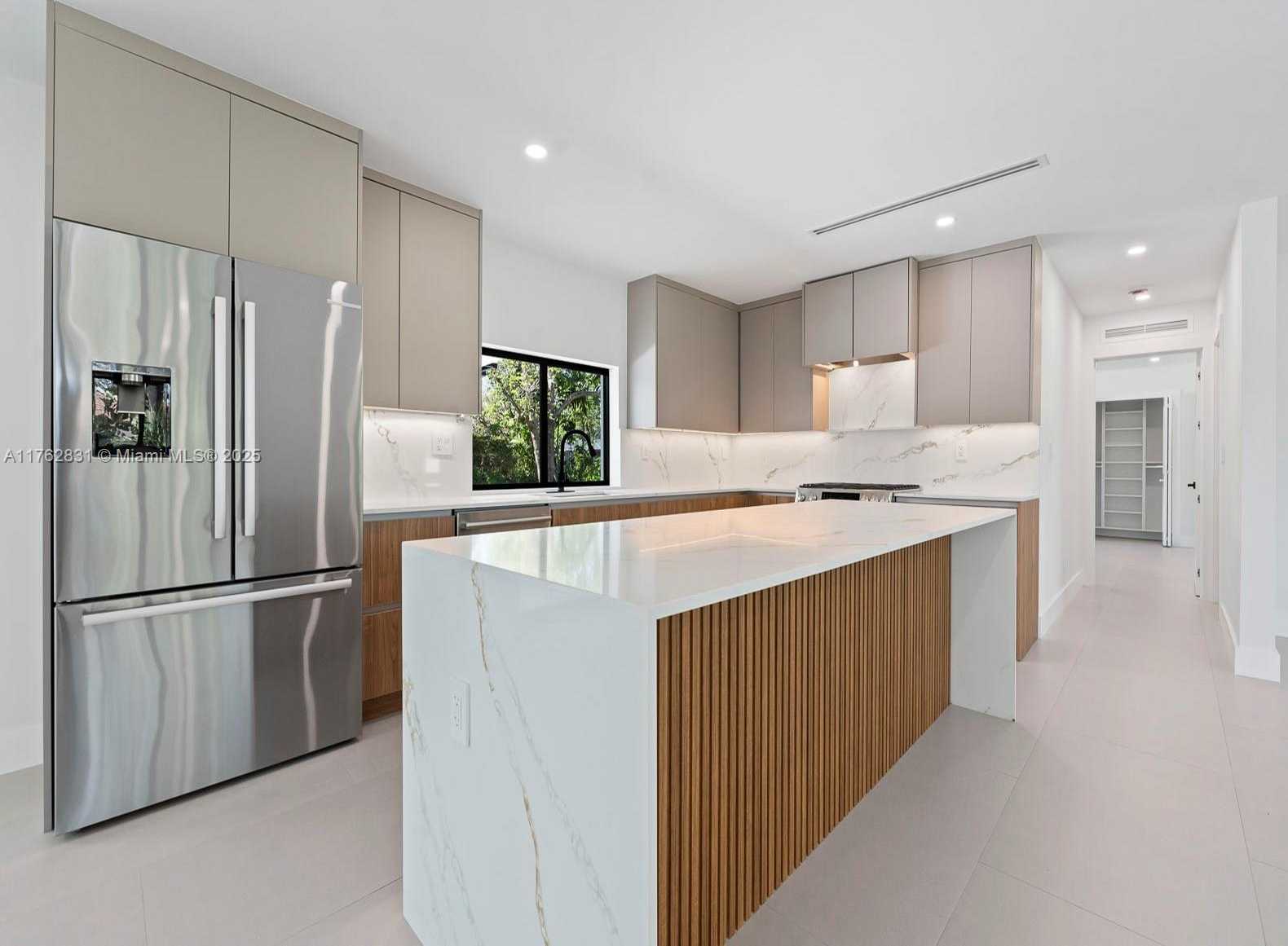 Small Image of 16610 SOUTH WEST 82ND CT, Palmetto Bay Number 21