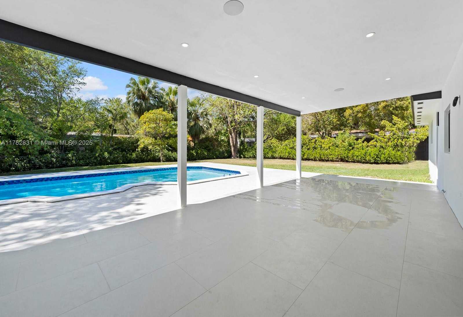 Small Image of 16610 SOUTH WEST 82ND CT, Palmetto Bay Number 25
