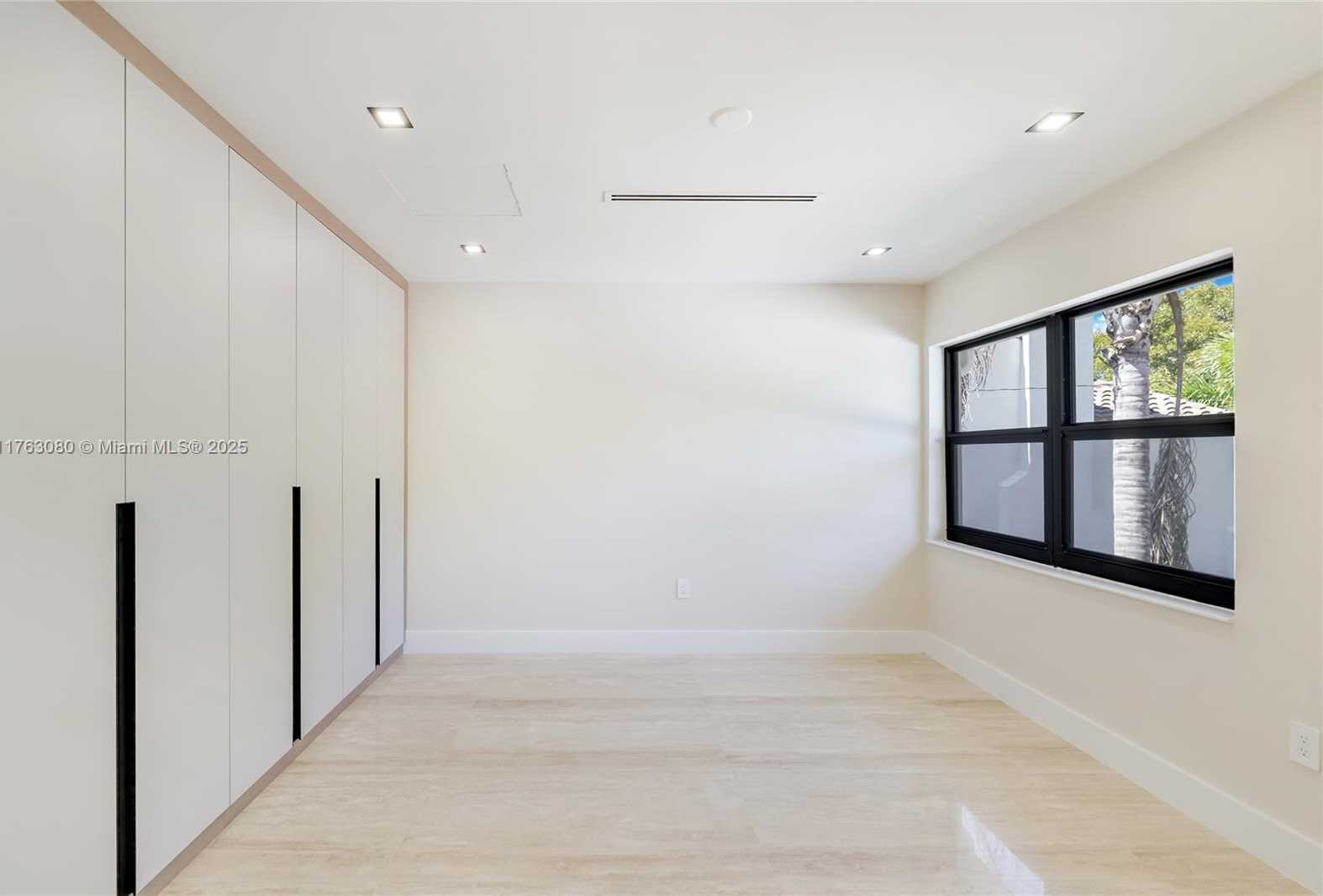 Small Image of 440 NORTH EAST 94TH ST, Miami Shores Number 15