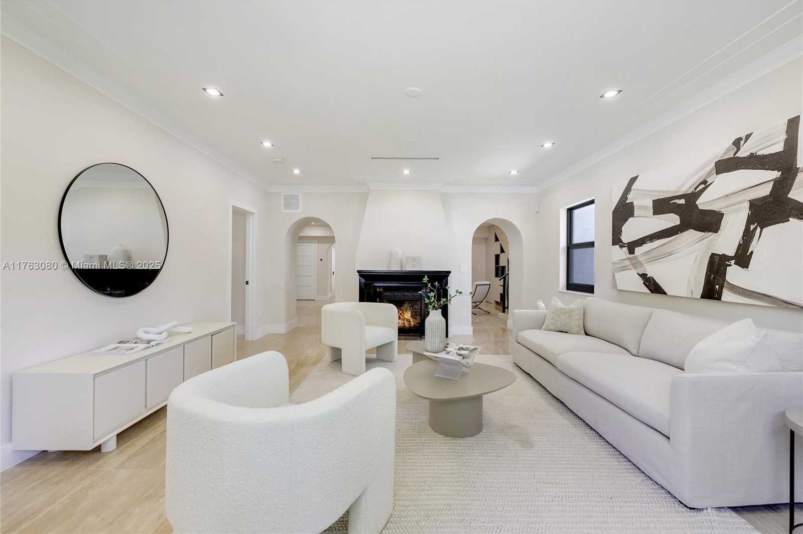 Small Image of 440 NORTH EAST 94TH ST, Miami Shores Number 3