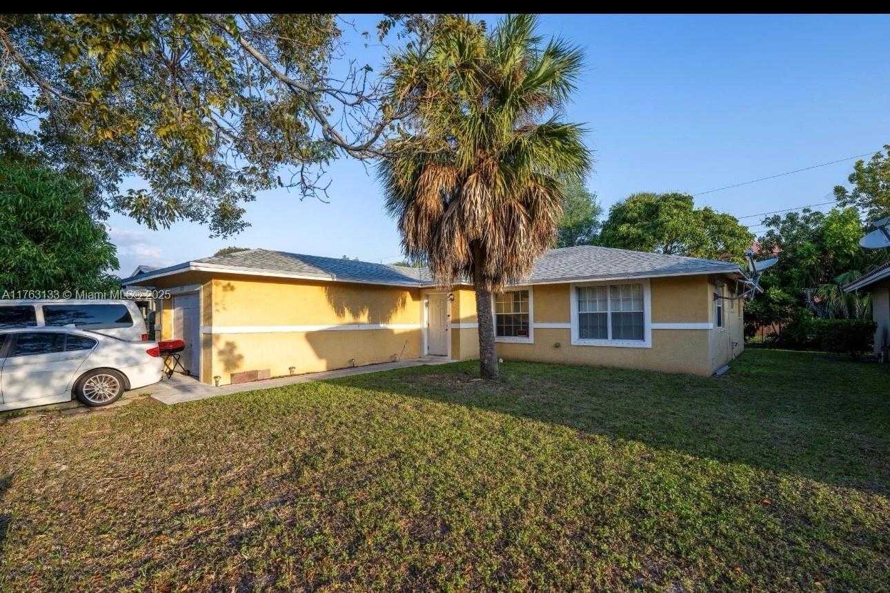 Small Image of 2855 NORTH WEST 7TH ST, Fort Lauderdale Number 21