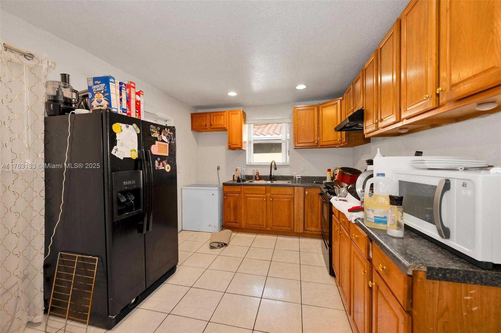 Small Image of 2855 NORTH WEST 7TH ST, Fort Lauderdale Number 4