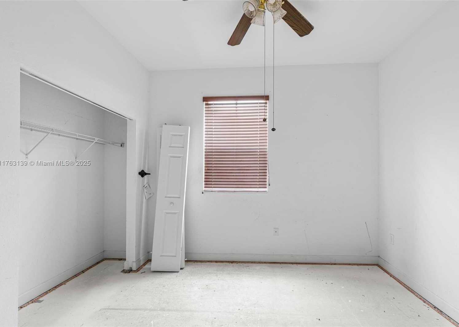Small Image of 601 SOUTH EAST 37TH PL, Homestead Number 11