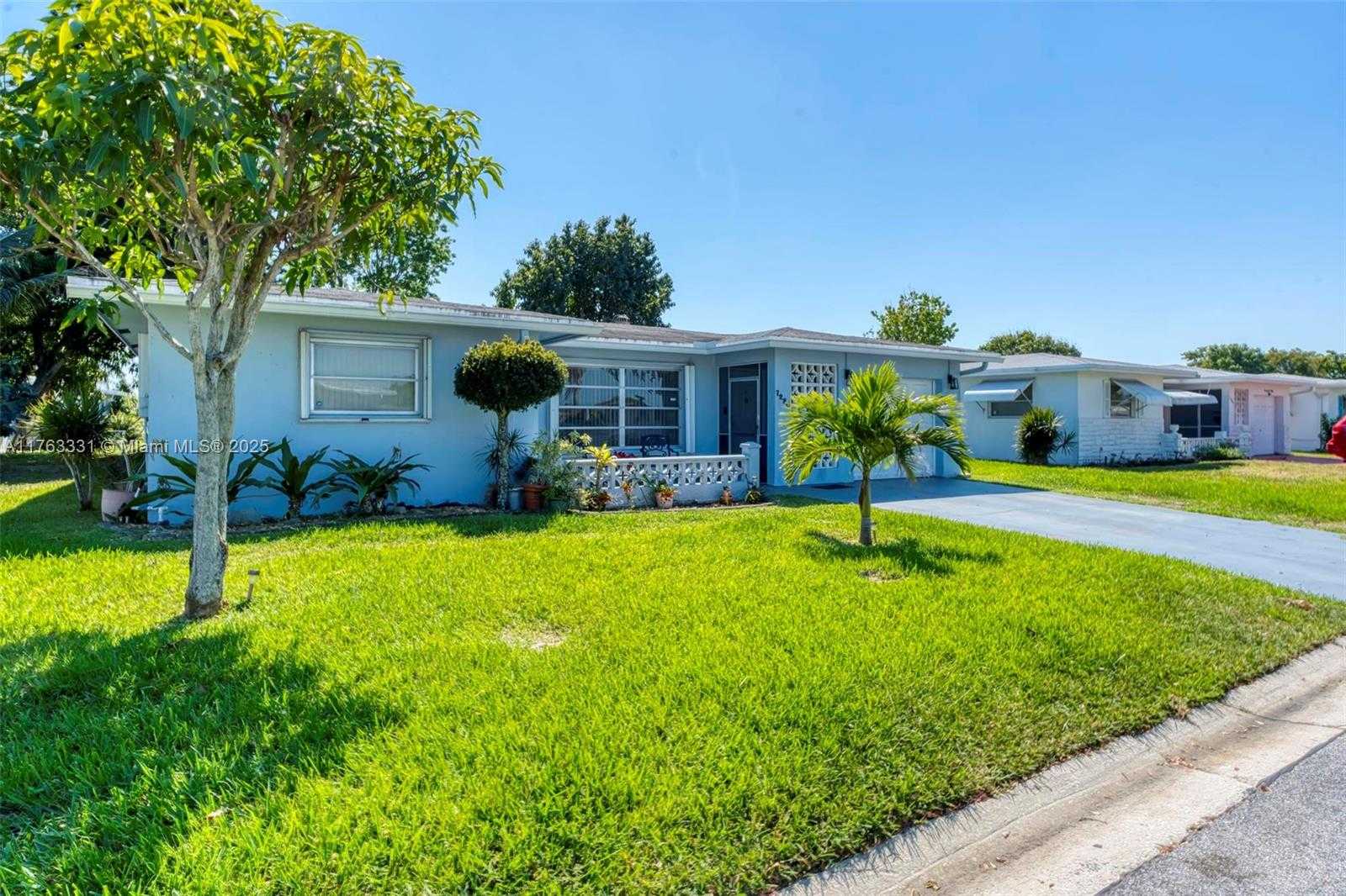 Small Image of 7220 NORTH WEST 8TH CT, Margate Number 12