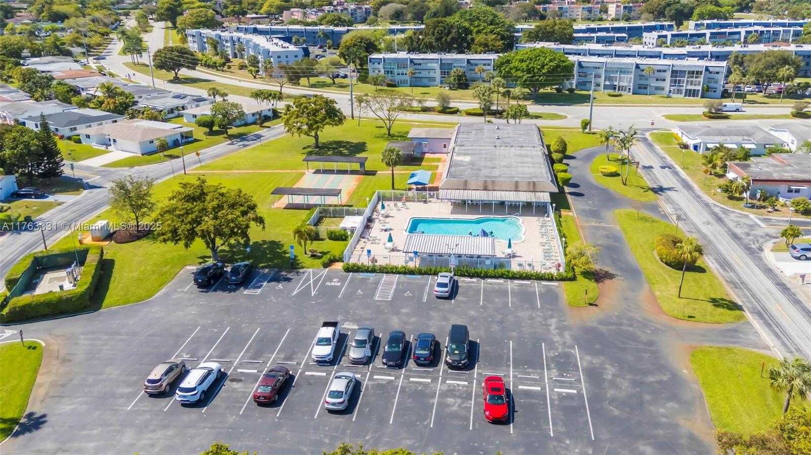 Small Image of 7220 NORTH WEST 8TH CT, Margate Number 15