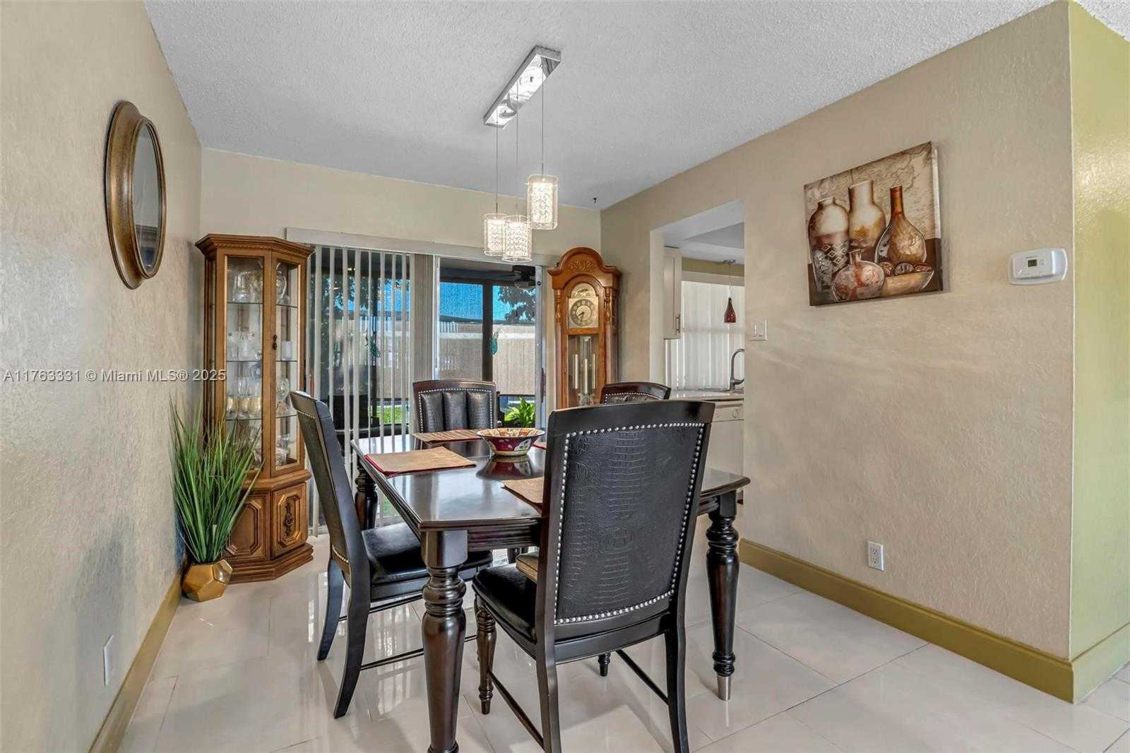 Small Image of 7220 NORTH WEST 8TH CT, Margate Number 3