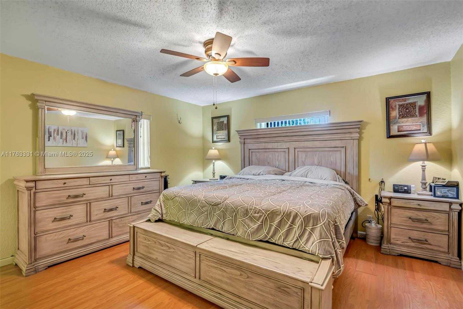 Small Image of 7220 NORTH WEST 8TH CT, Margate Number 6