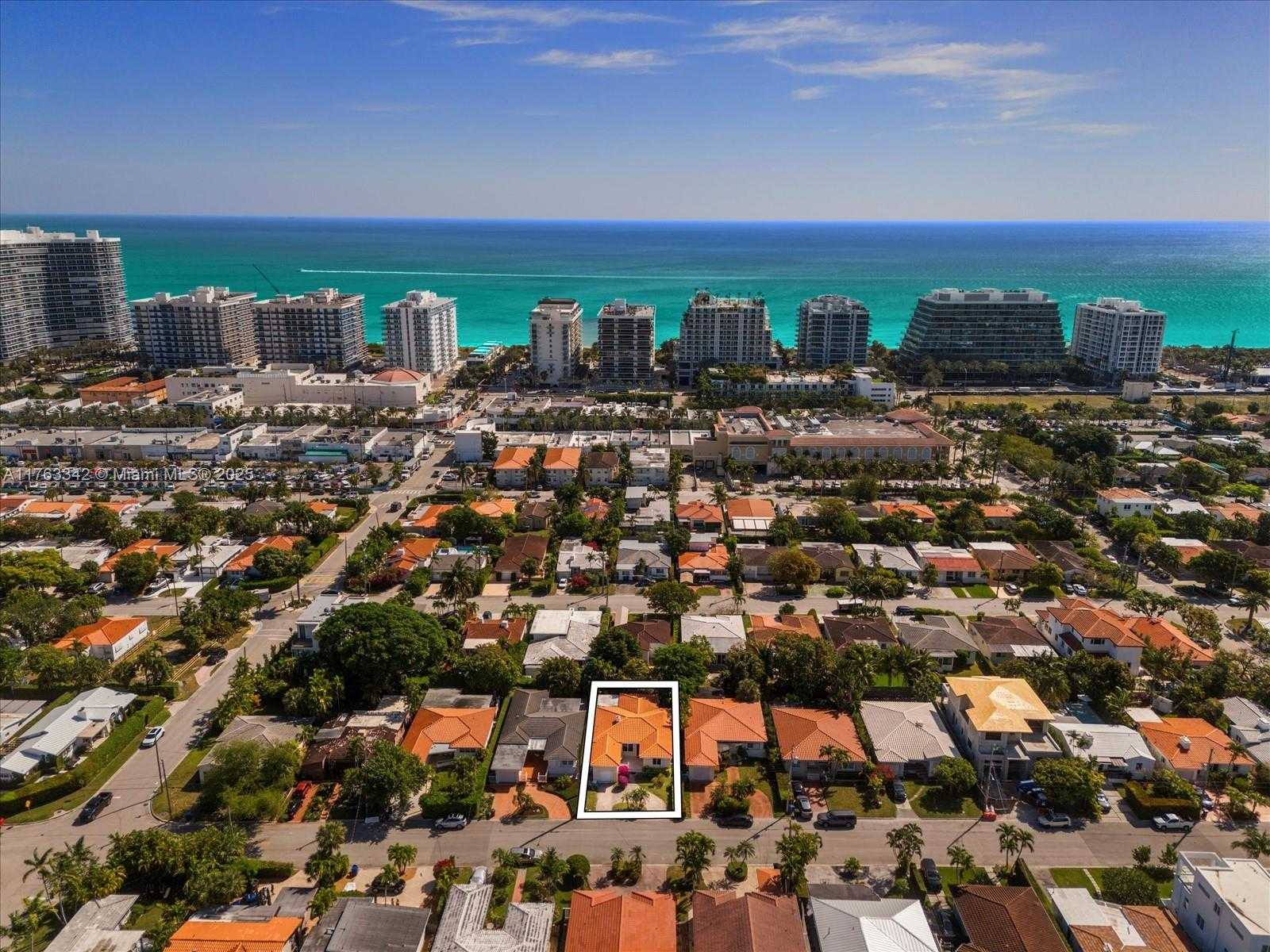 Small Image of 9457 CARLYLE AVE, Surfside Number 56