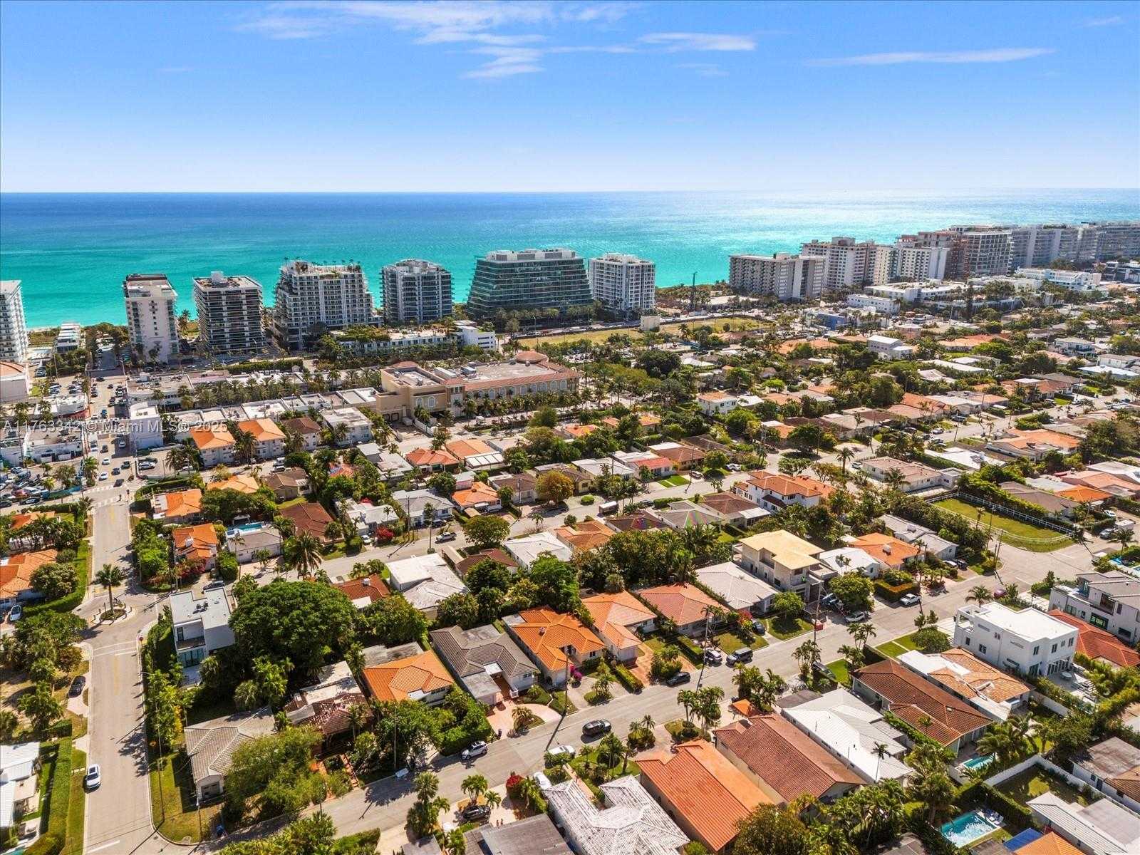 Small Image of 9457 CARLYLE AVE, Surfside Number 60