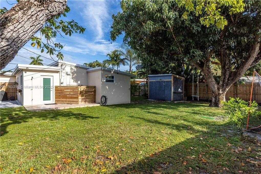Small Image of 912 SOUTH 15TH AVE, Hollywood Number 6