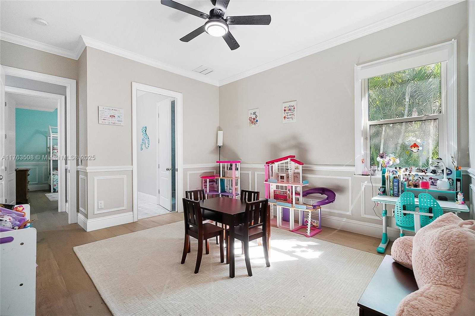 Small Image of 1350 NORTH WEST FORK RD, Stuart Number 26
