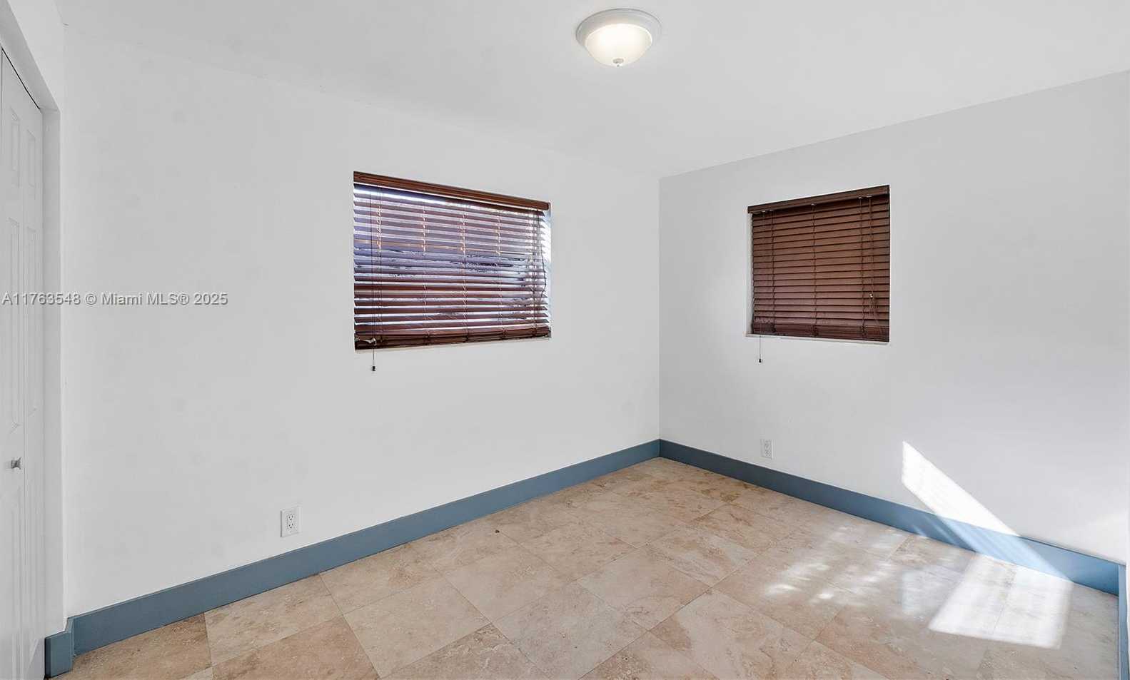 Small Image of 1541 SOUTH WEST 52ND AVE, Plantation Number 10