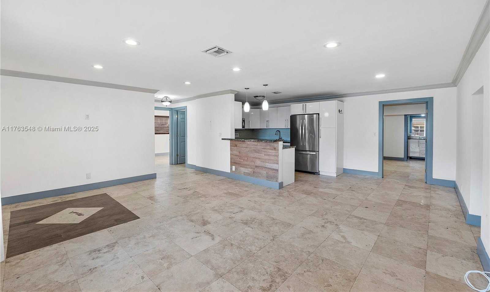 Small Image of 1541 SOUTH WEST 52ND AVE, Plantation Number 2