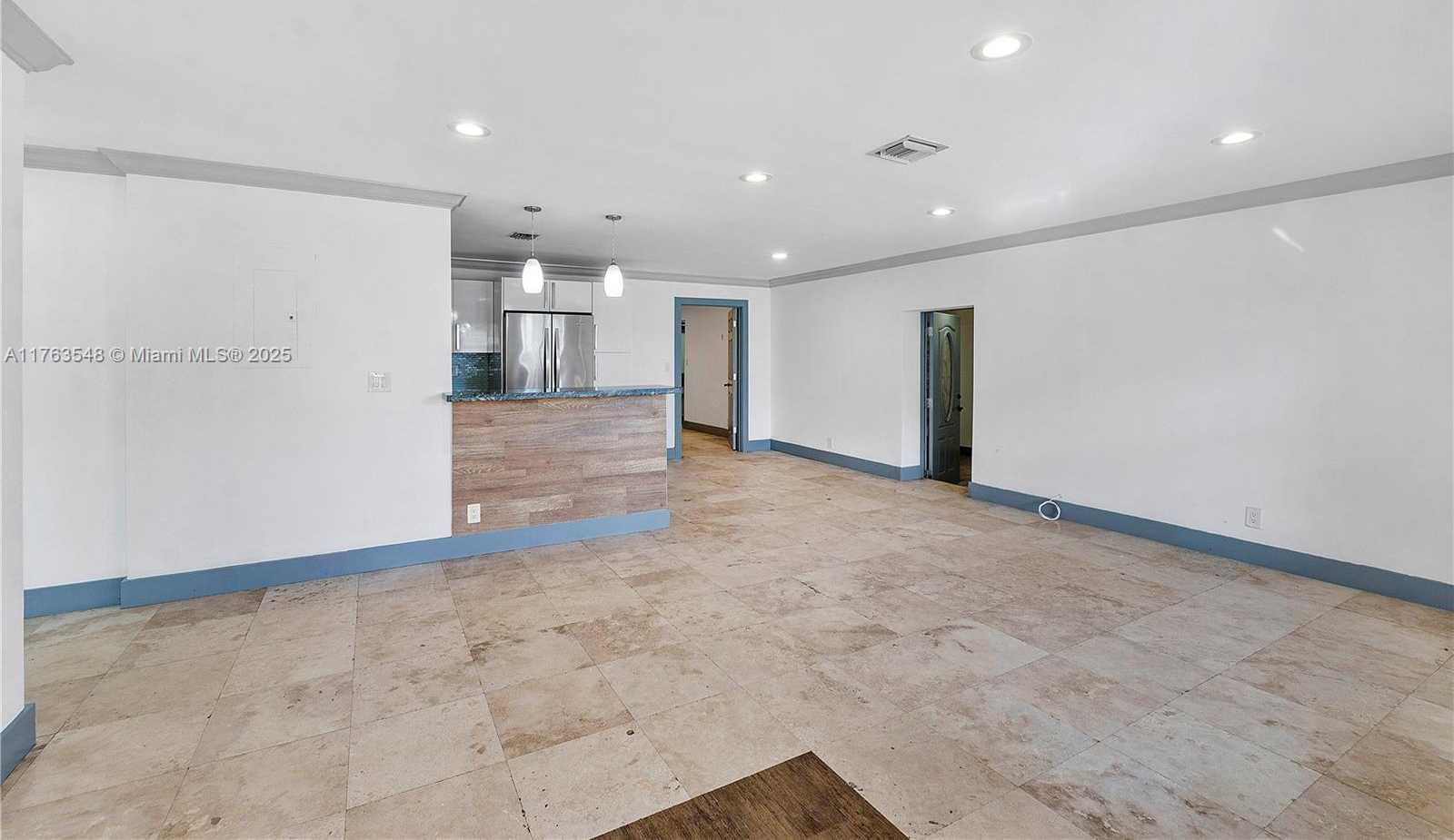 Small Image of 1541 SOUTH WEST 52ND AVE, Plantation Number 5