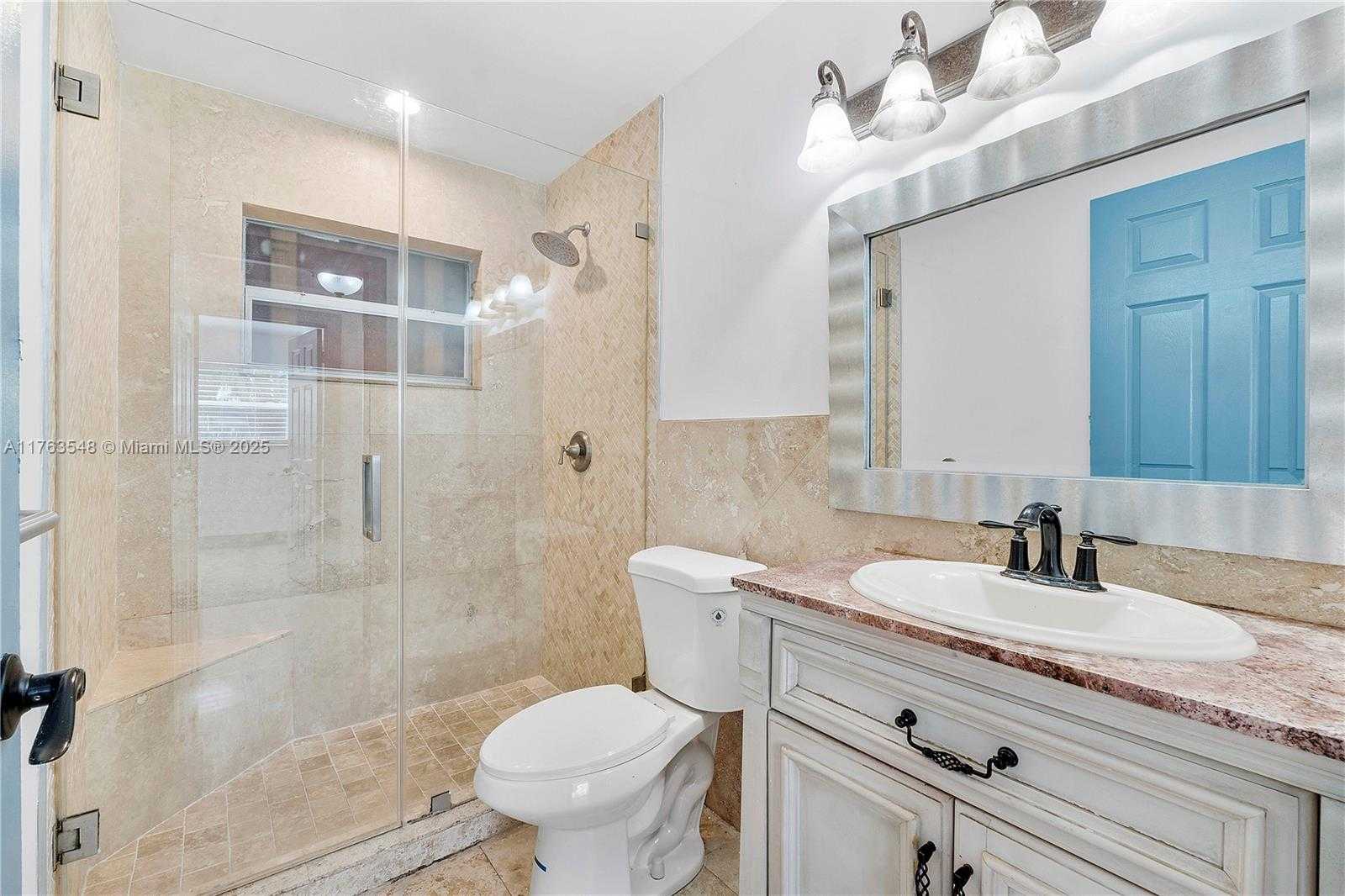 Small Image of 1541 SOUTH WEST 52ND AVE, Plantation Number 7